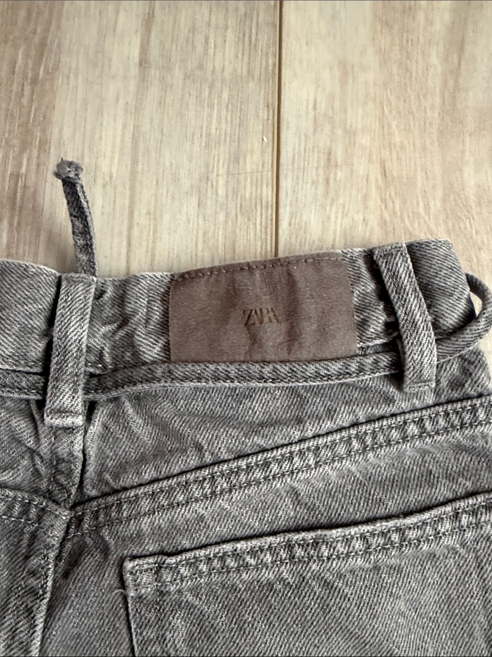 Girls JEANS BUNDLE Zara Gray, Zara Black, Amazon Light Blue, Art Class Cream - Picture 5 of 14
